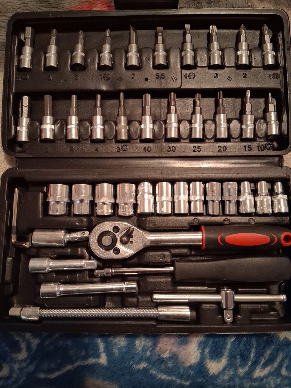 Universal Socket and Bit Set with Red/Black Handle